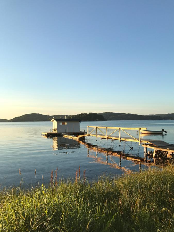 Anfasteroed Gardsvik - Badstugorna Ljungskile Eksteriør bilde